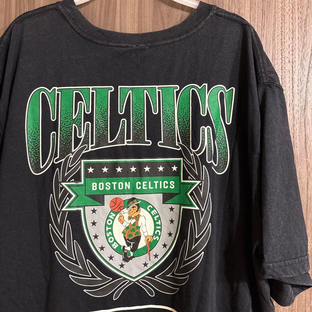 【新品】NBA ボストンセルティックス　Tシャツ　古着　CELTICS