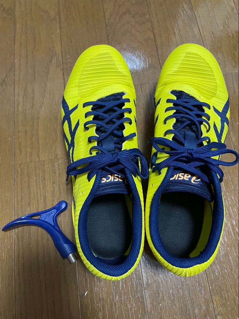 asics スパイクシューズ イエロー/ネイビー 26.5