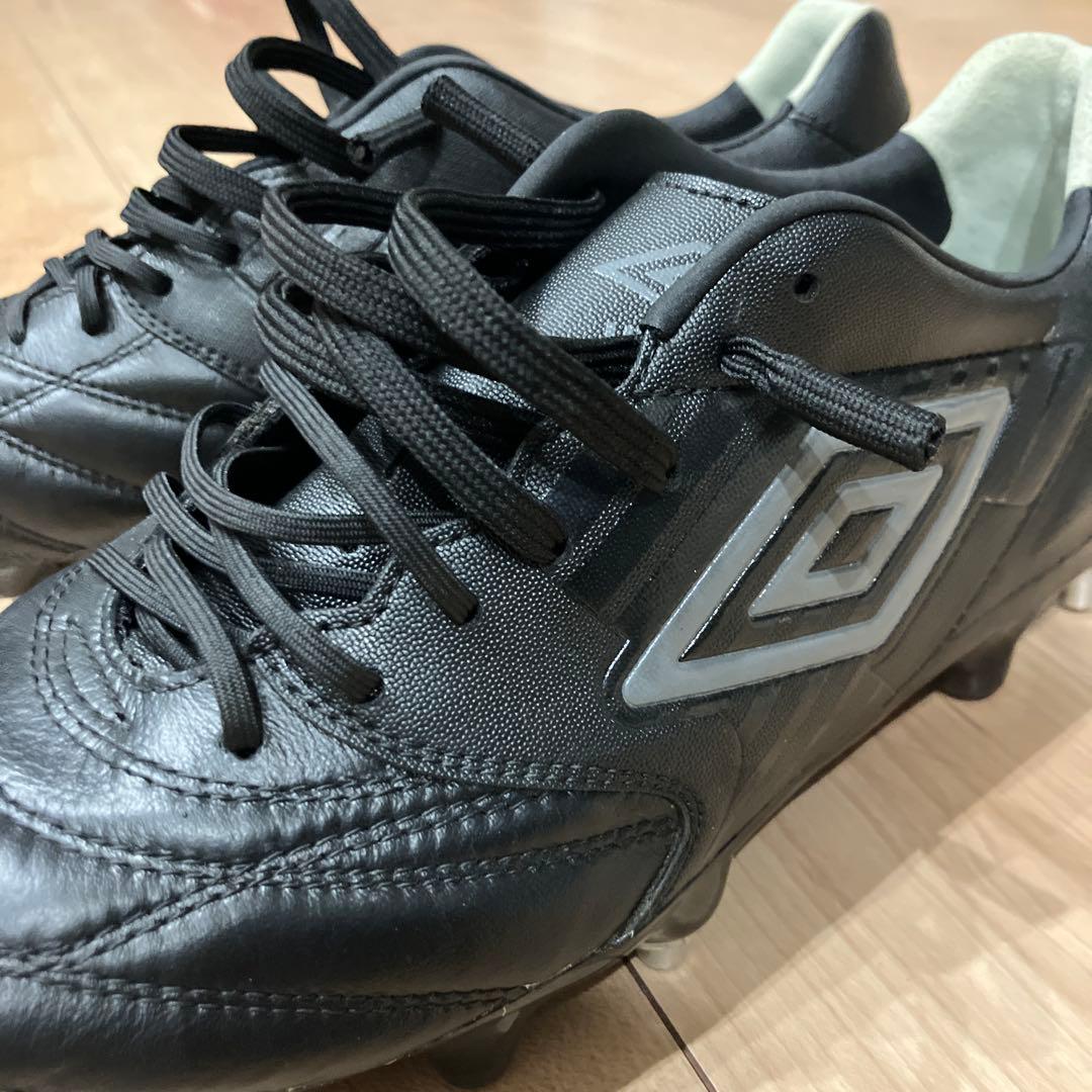 umbro アンブロ　サッカーシューズ　ブラック