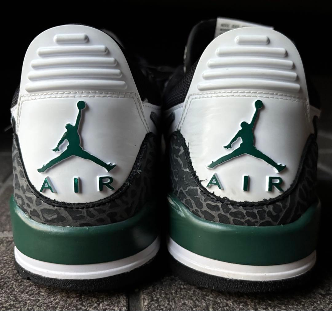 人気NIKE AIR JORDAN LEGACY 312 LOW スニーカー
