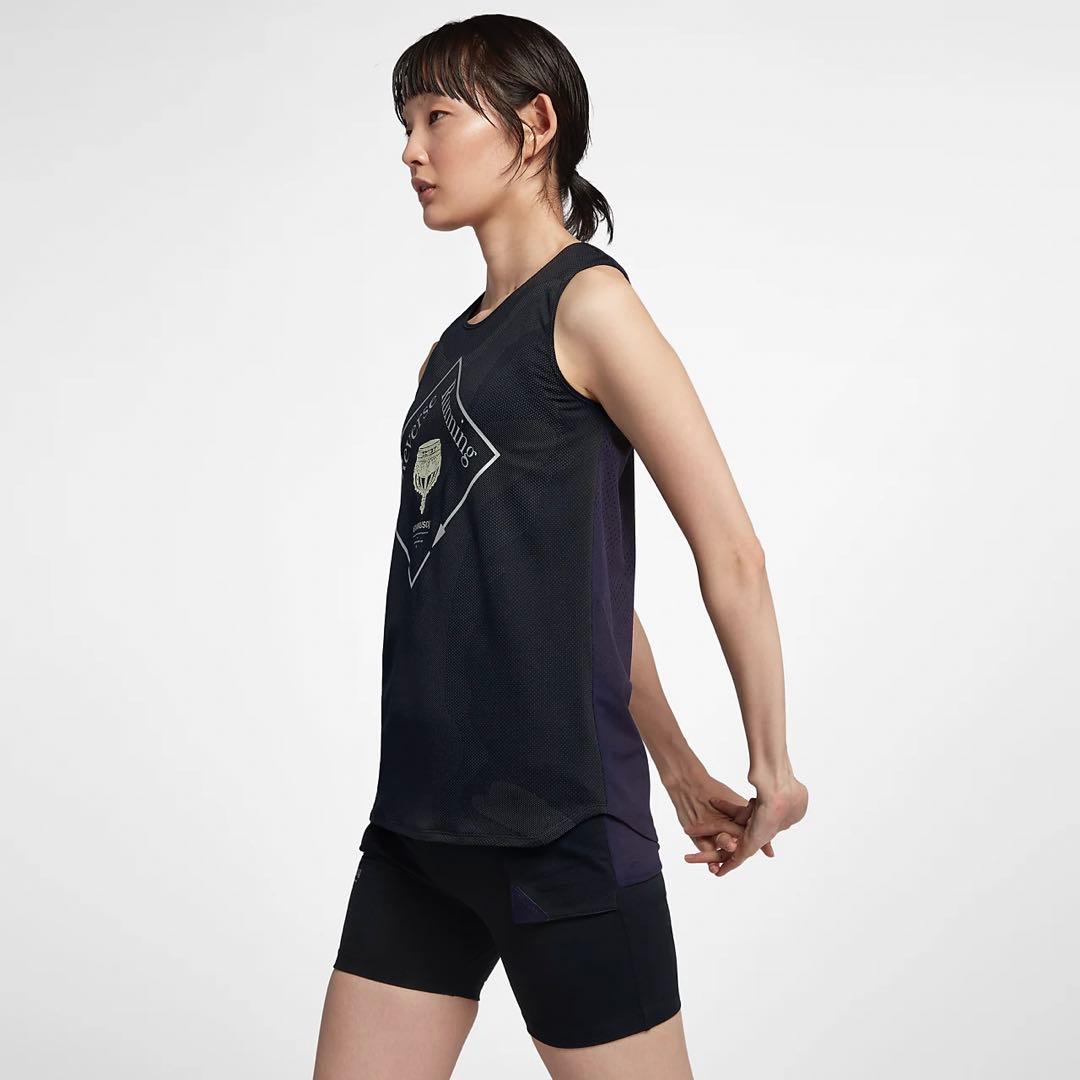 新品タグ付き　nikelab　ギャクソウ タンクトップ　メンズ　レディースS