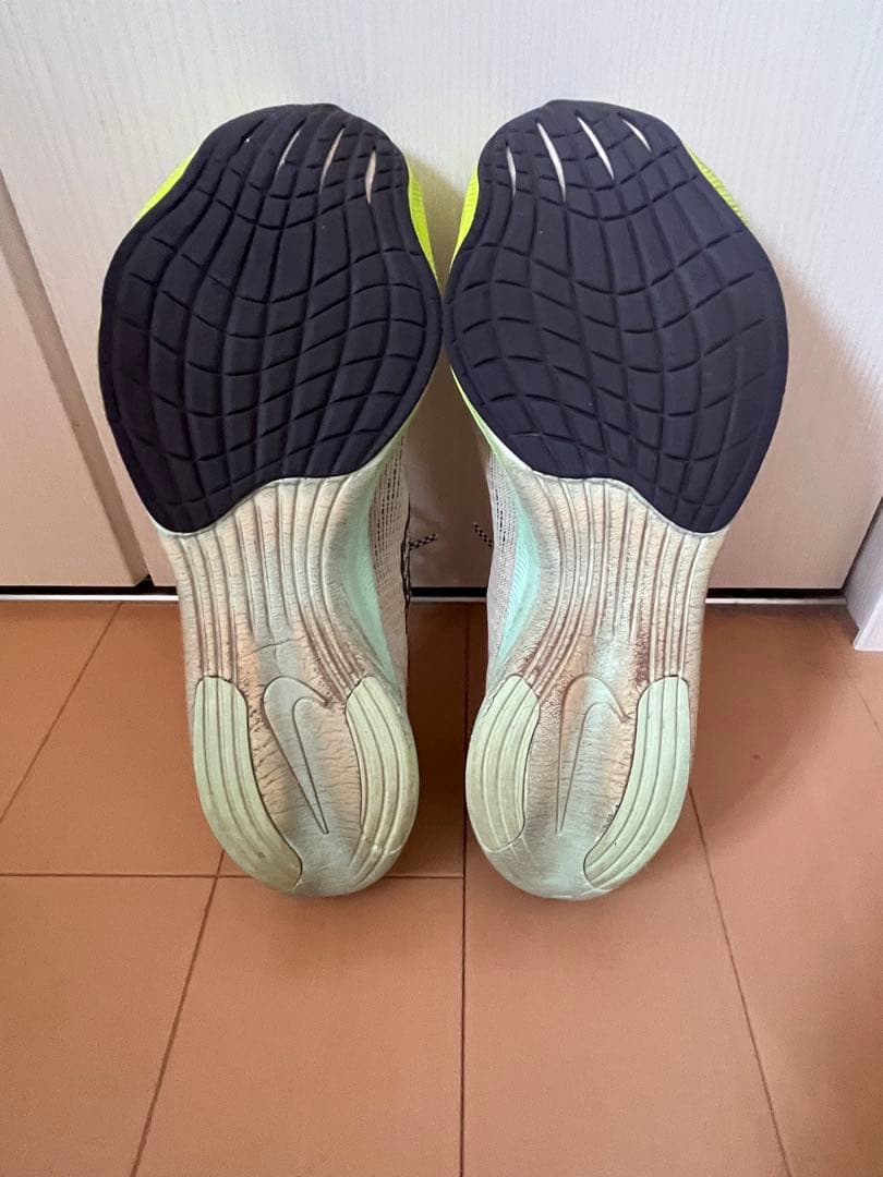 Nike ZoomX ヴェイパーフライ NEXT%2