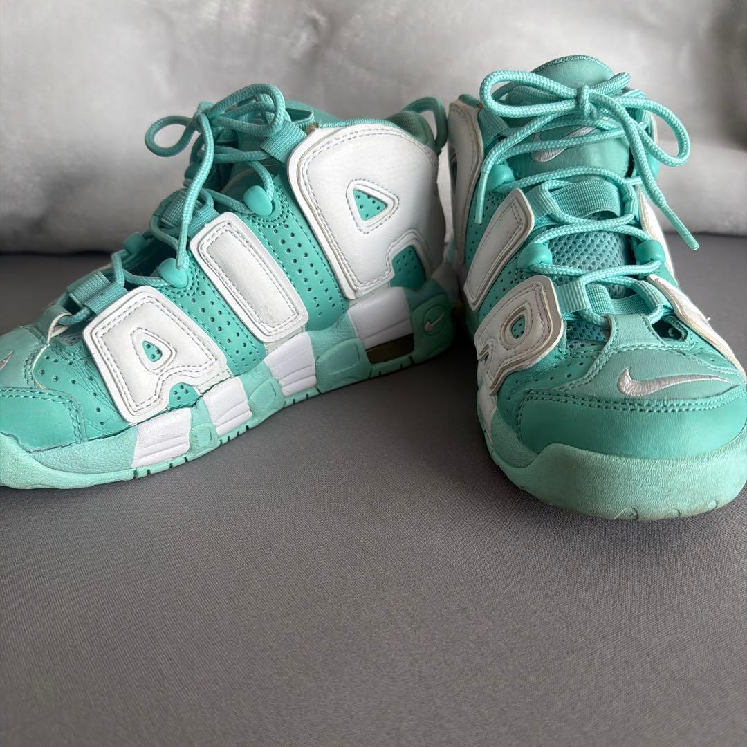 Nike エアモアアップテンポ ミントグリーン