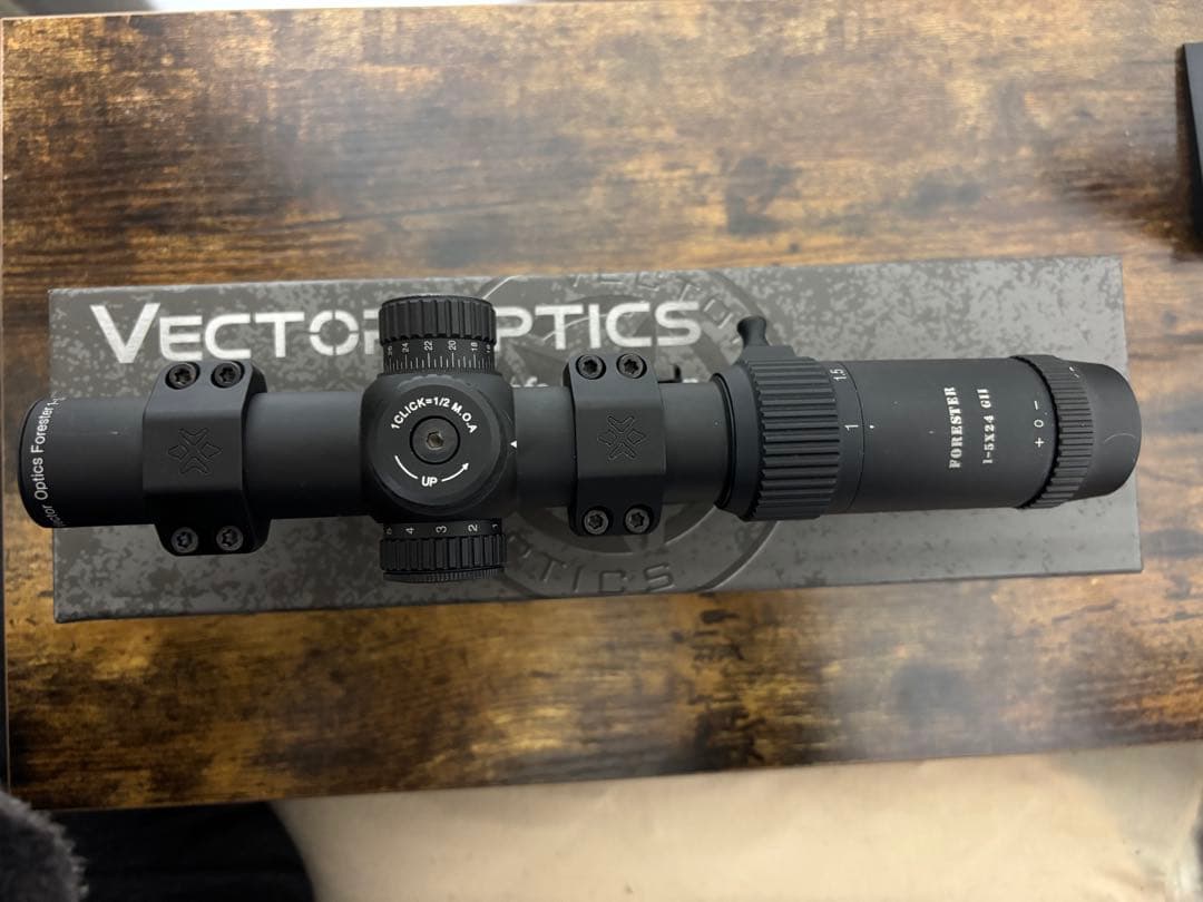 トイガン Vector Optics Forester 1-5x24 GenII