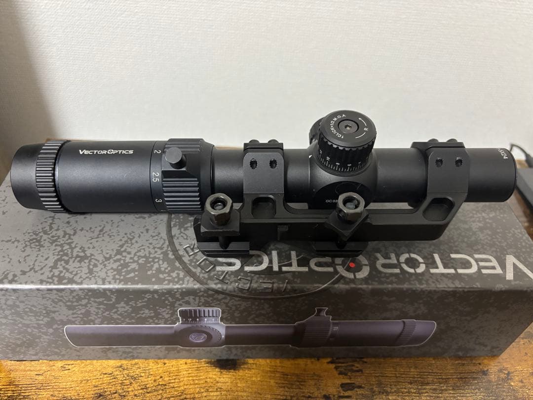 トイガン Vector Optics Forester 1-5x24 GenII