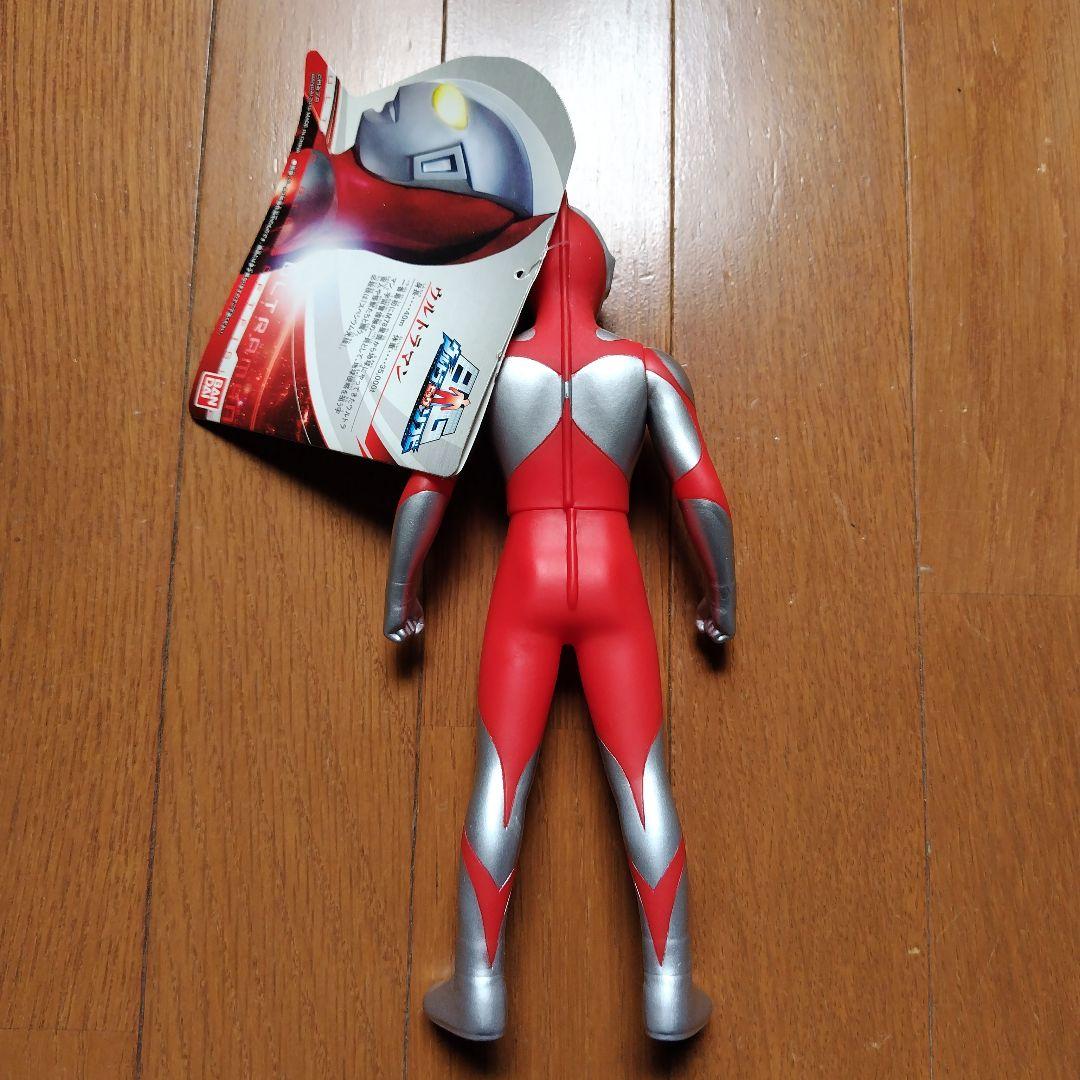 最終値下げウルトラマン 直筆サイン入り フィギュア