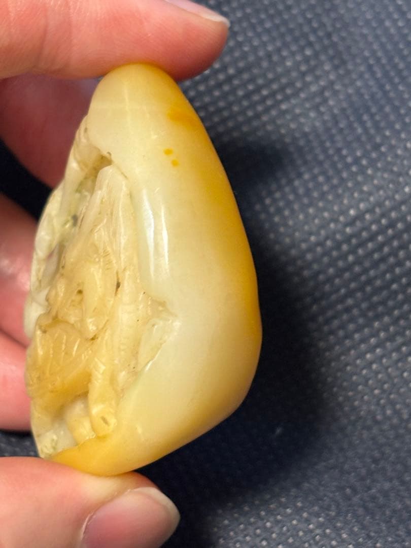 中国古美術品　黄砡　鰲鶴彫刻　玉　71g