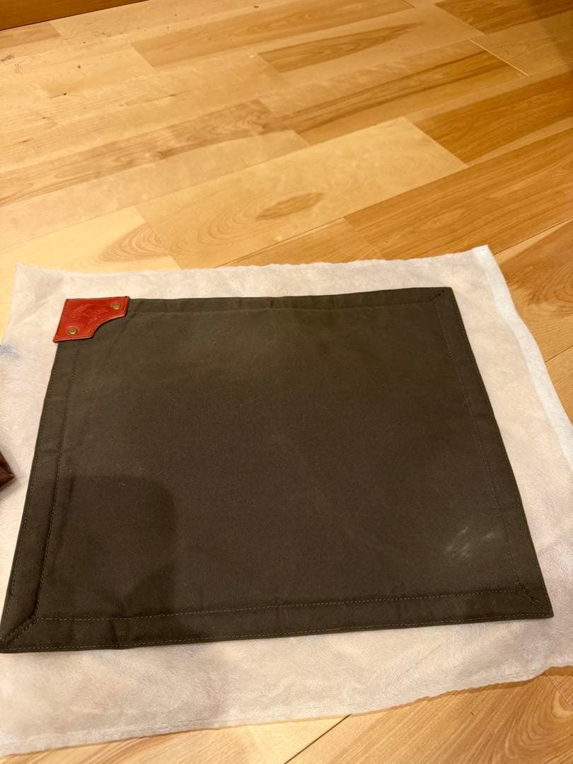 forest heroes柄の敷物