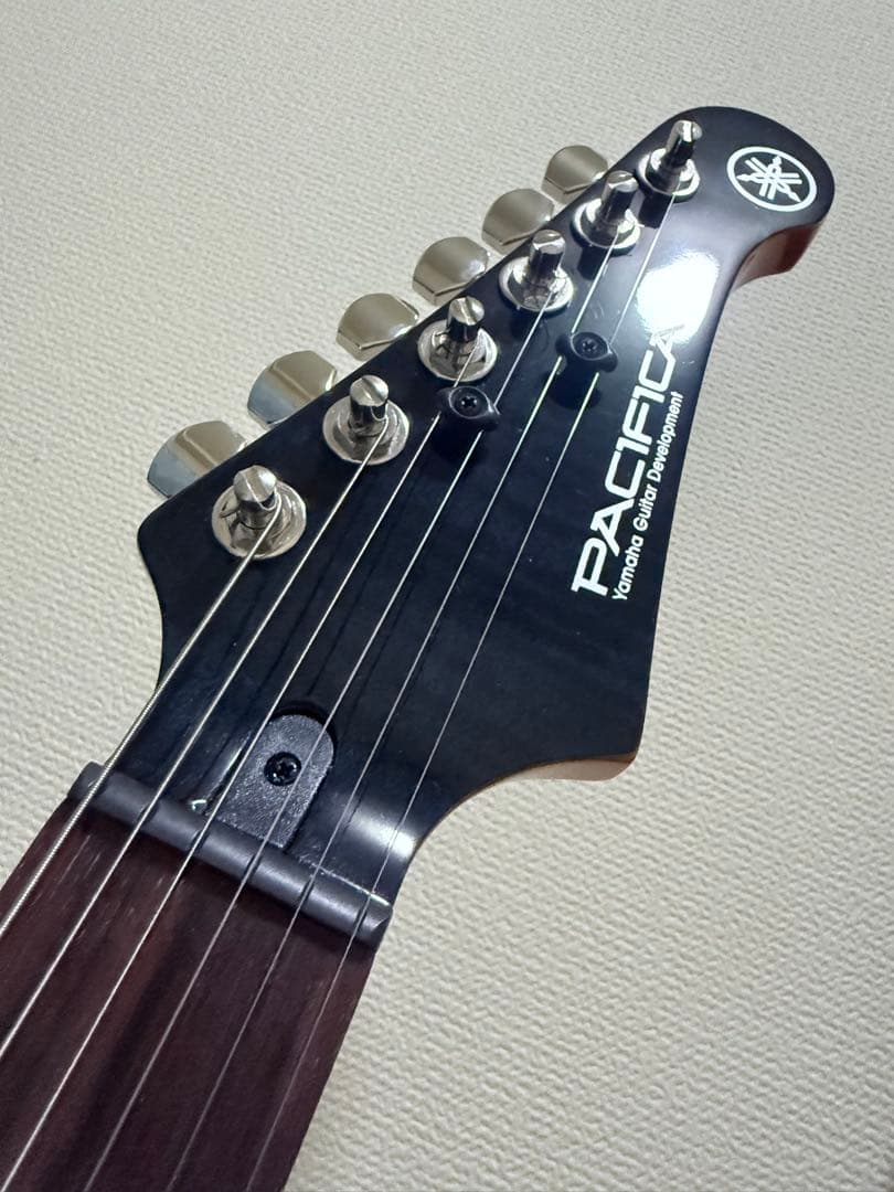 YAMAHA Pacifica 611VFM 原作者モデル再現カスタム