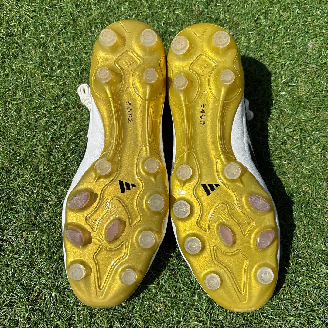 サッカー　スパイク　アディダス　COPA