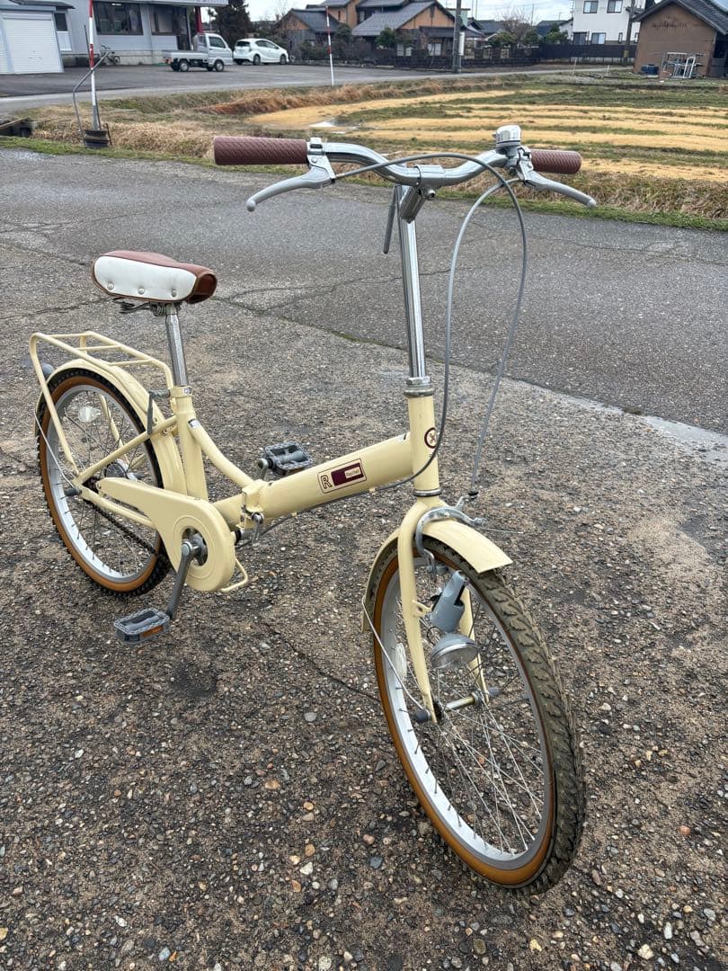 折り畳み自転車　22インチ　引き取り限定