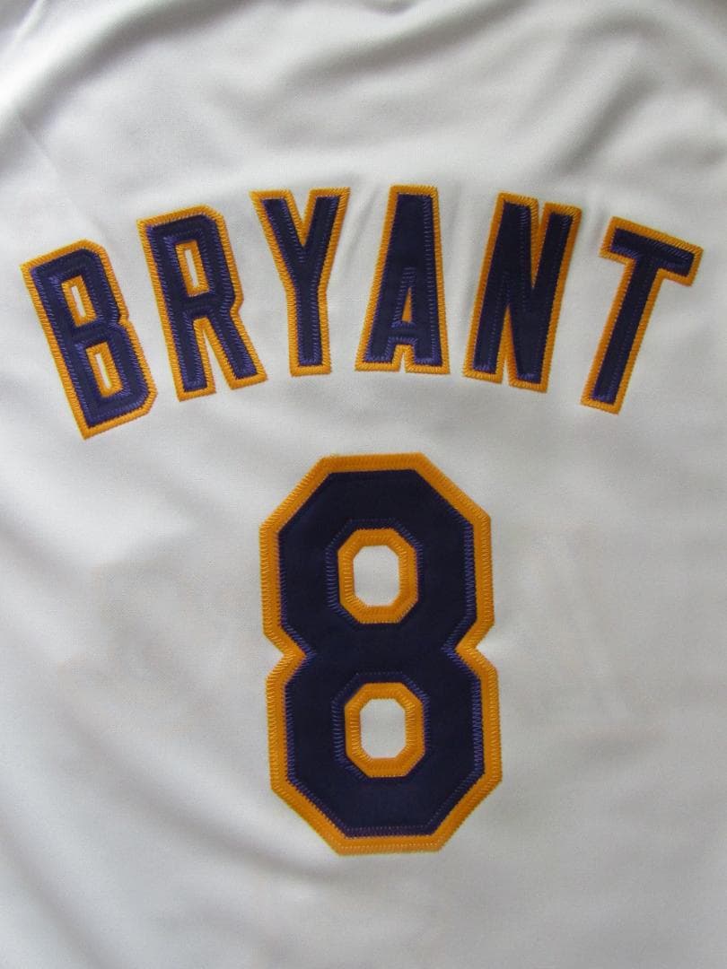 NBA BRYANT コービー・ブライアント レイカーズ ユニフォーム　美品