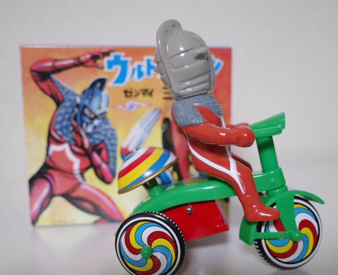 M1号 ウルトラセブン 三輪車 ブルマァク 復刻