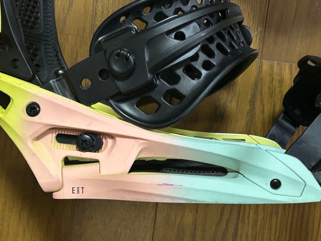 BURTON Malavita EST 20-21モデル メンズビンディング