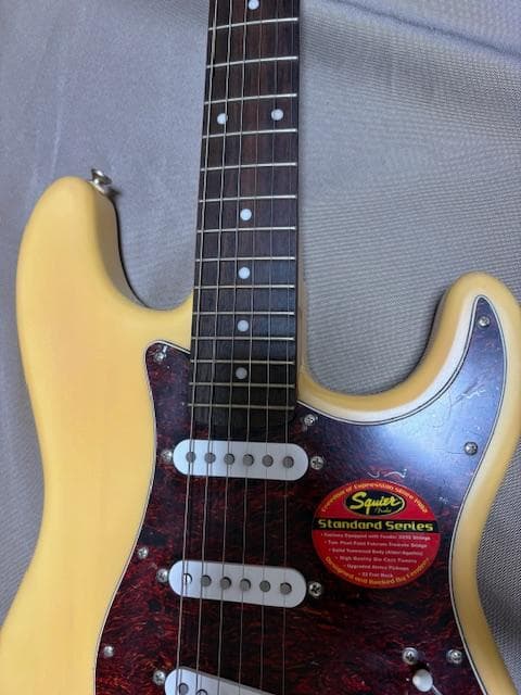 ギター Fender By Squier Standard stratcatser
