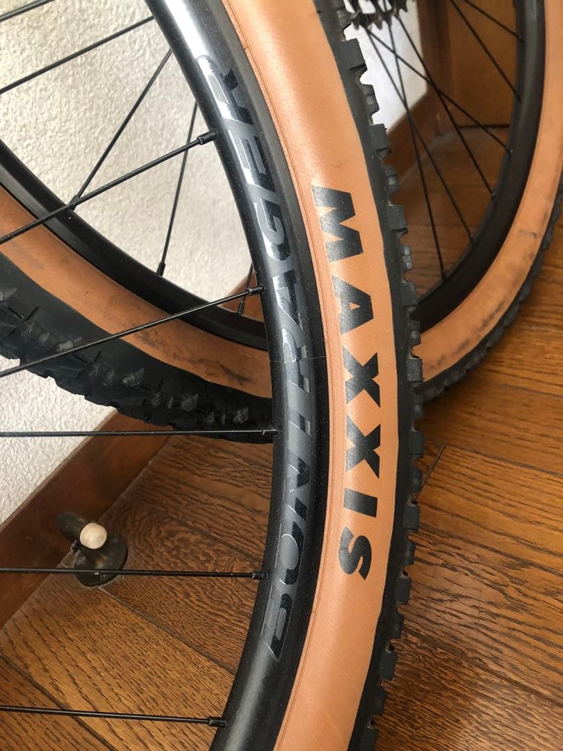 TREK トレック マーリン マウンテンバイク 前後タイヤホイール チューブレス