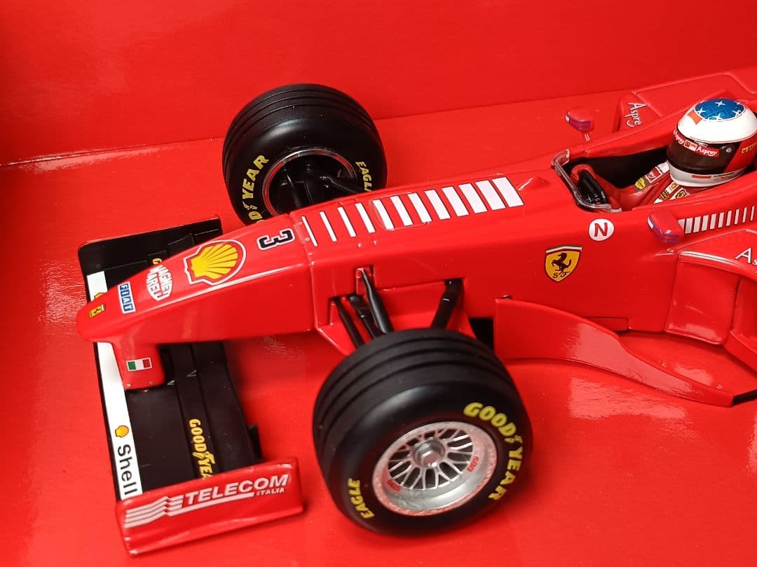 ミニチャンプス 1/18 フェラーリF300　M.シューマッハコレクション