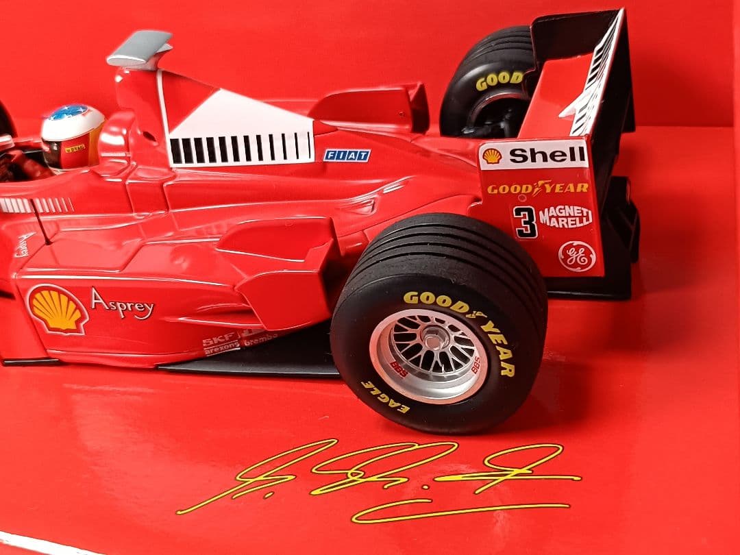 ミニチャンプス 1/18 フェラーリF300　M.シューマッハコレクション