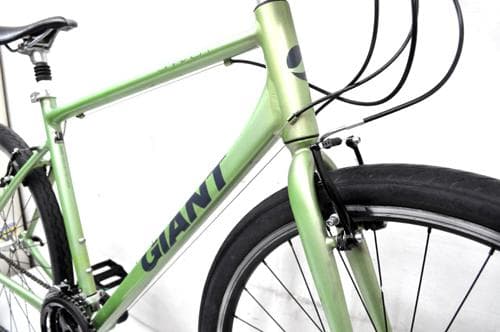 【たる】GIANT GRAVIER 27.5インチクロスバイク引き取り限定