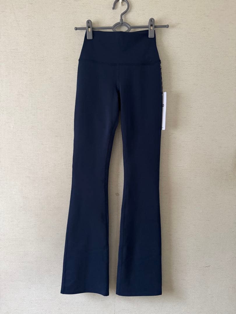 Alo yoga ハイウエスト フレアレギンス ネイビー XXS 新品