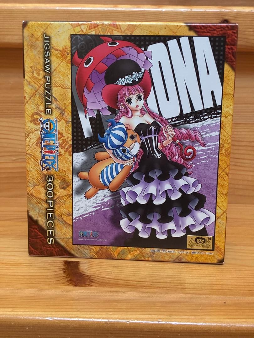 廃盤 ONE PIECE ペローナ ジグソーパズル300ピース フレーム付