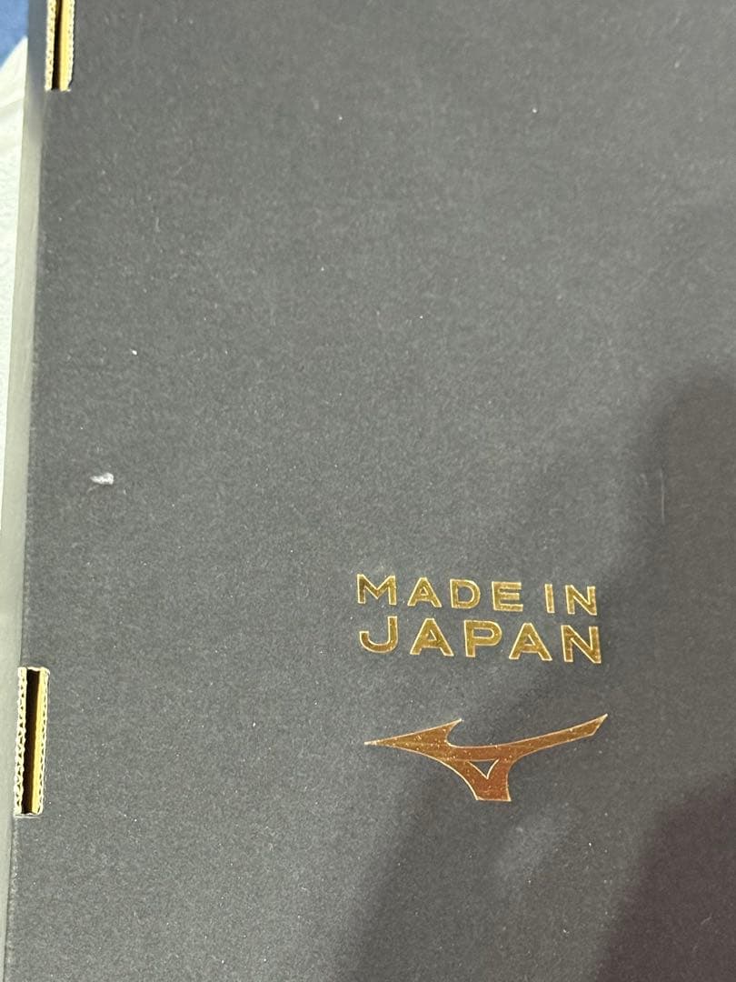 モレリアNEO4JAPANサッカーシューズ ホワイト/レッド 箱傷、タグは切った
