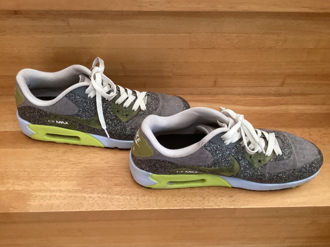ナイキ　Air Max グレー　27㎝