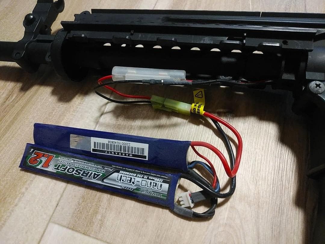 電動ガン　M4 S-SYSTEM　ドットサイト　充電器 付き