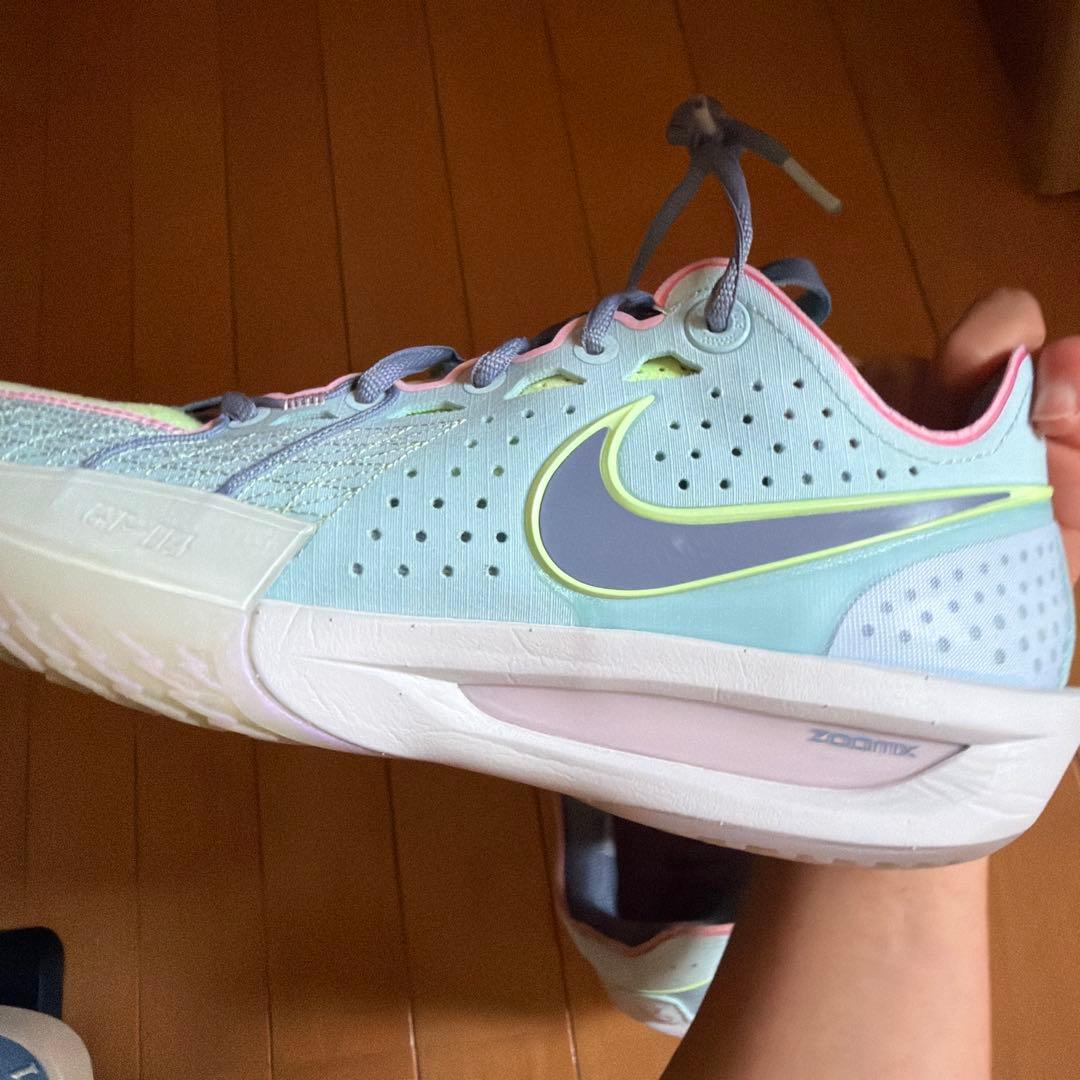 Nike gtcut3バスケットボールシューズ