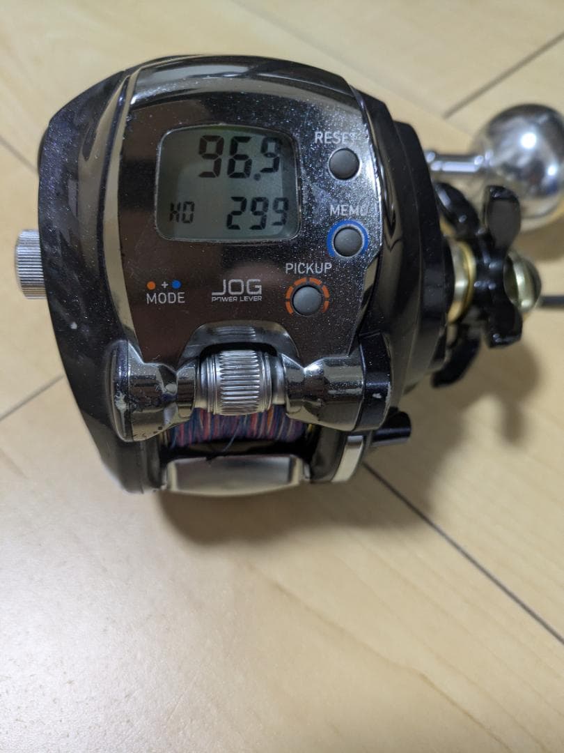 ダイワ 15 レオブリッツ300j　※糸はPE３号300ｍ新品　コード付属