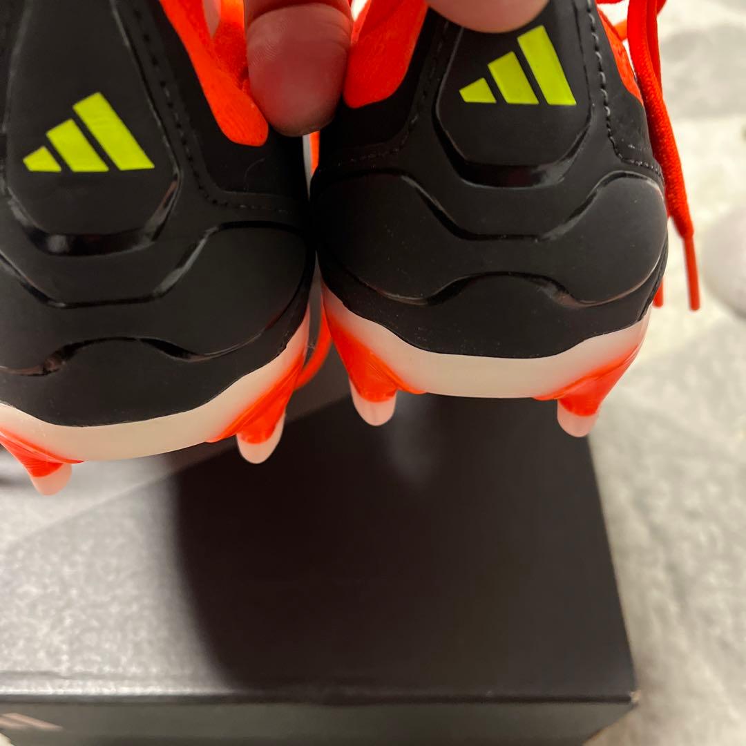 アディダス　adidas PREDATOR PRO HG/AG サイズ27.0