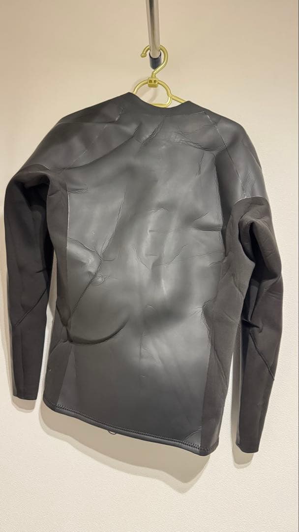 10,000→6,500 BILLABONG ウエットスーツタッパーLサイズ