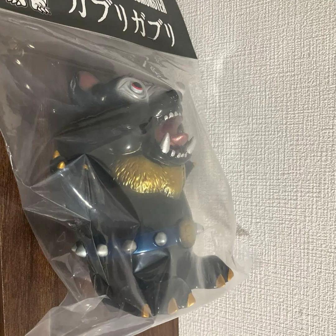 IZUMONSTER ガブリガブリ Petit Brabancon ソフビ 京