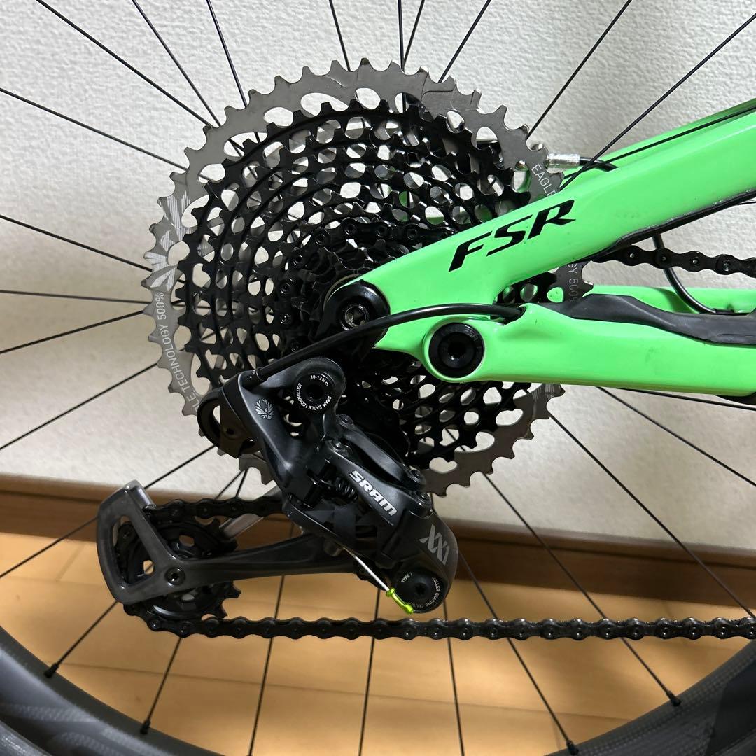 S-works stamp jumper2019年モデル