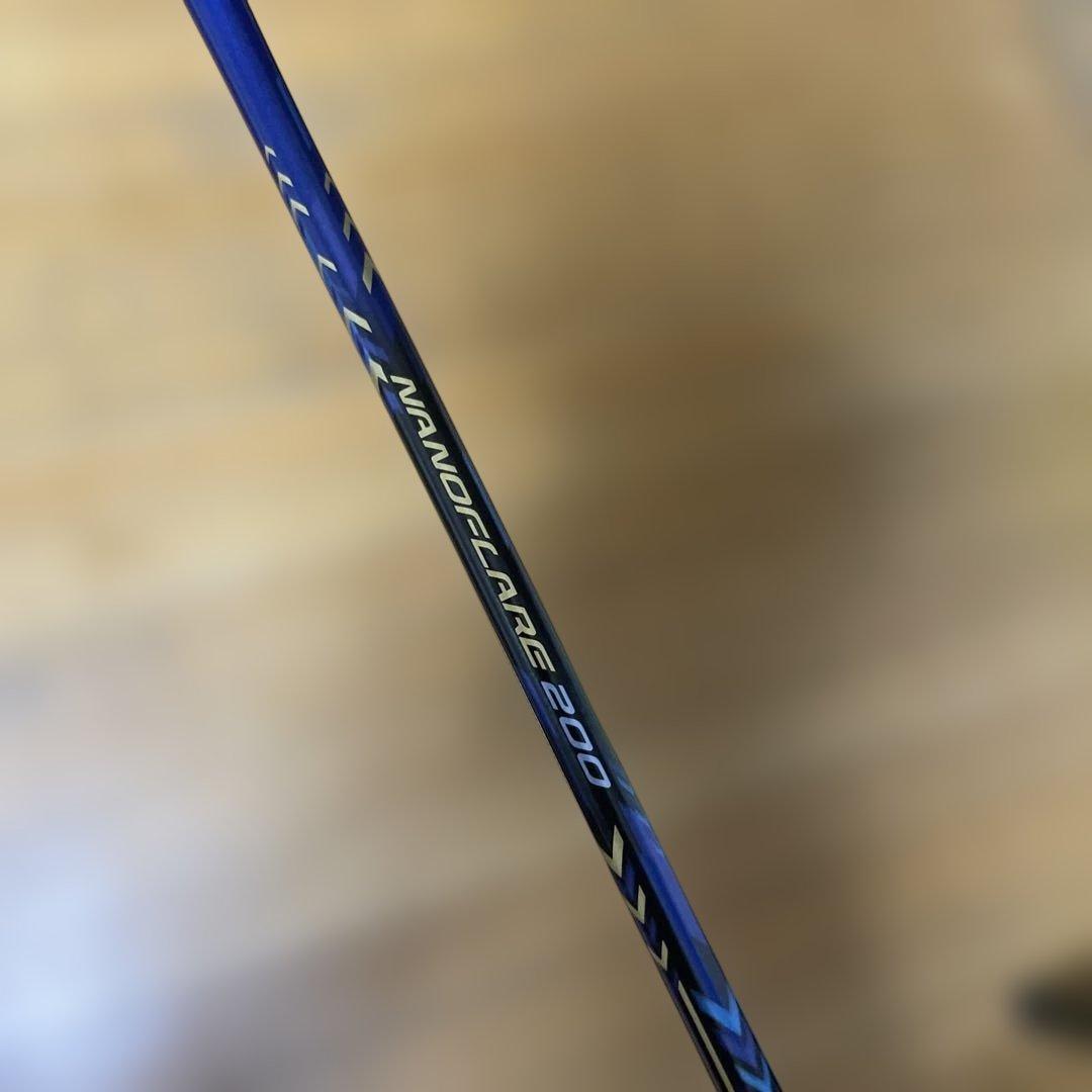 バドミントンラケット ナノフレア200