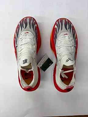 ★NIKE アルファーフライ3★　新品未使用