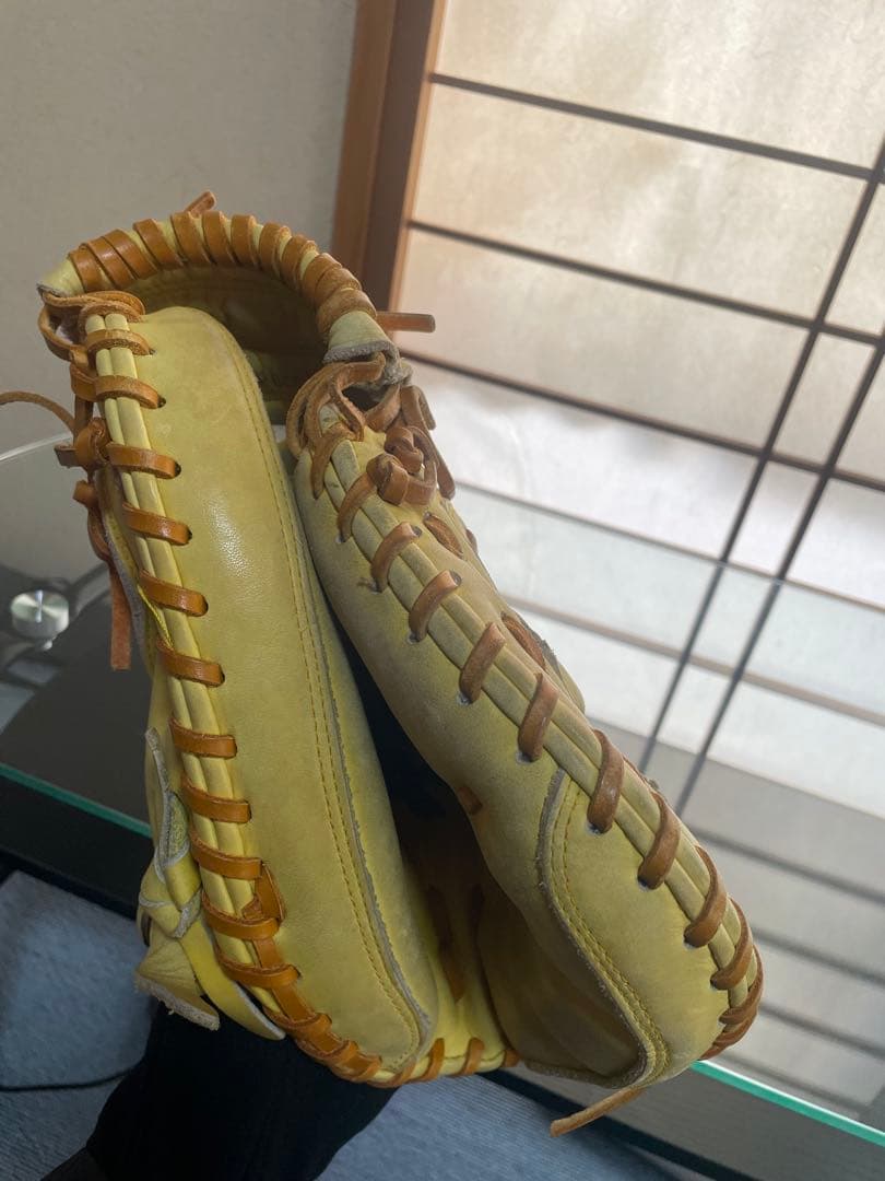 Mizuno 軟式キャッチャーミット　イエロー