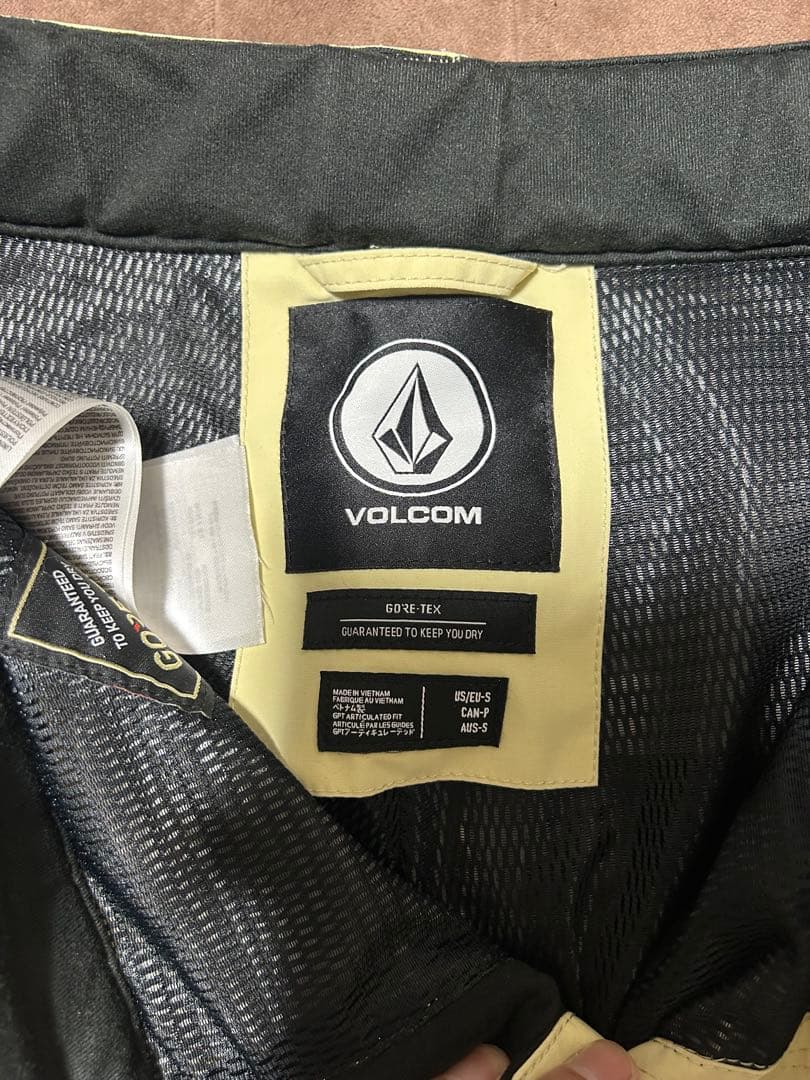 VOLCOM GORE-TEX スノーボードパンツ KHA