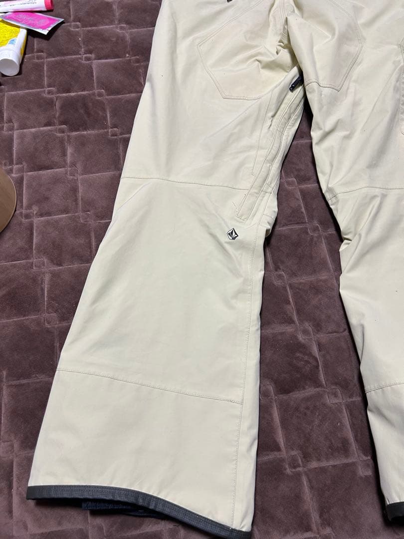 VOLCOM GORE-TEX スノーボードパンツ KHA