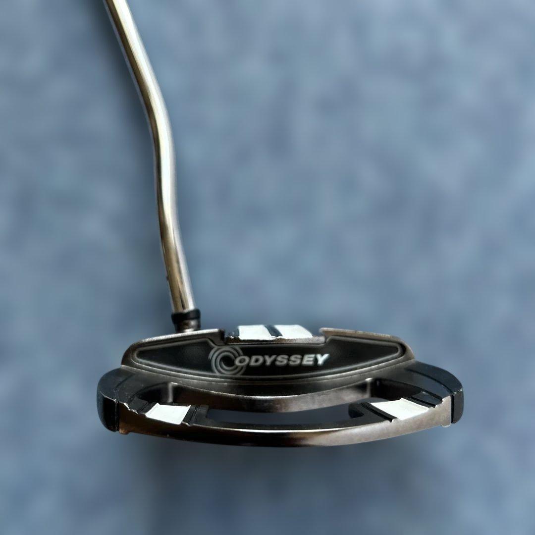 《オデッセイ》Odyssey ホワイト・アイス MINI T パター34インチ