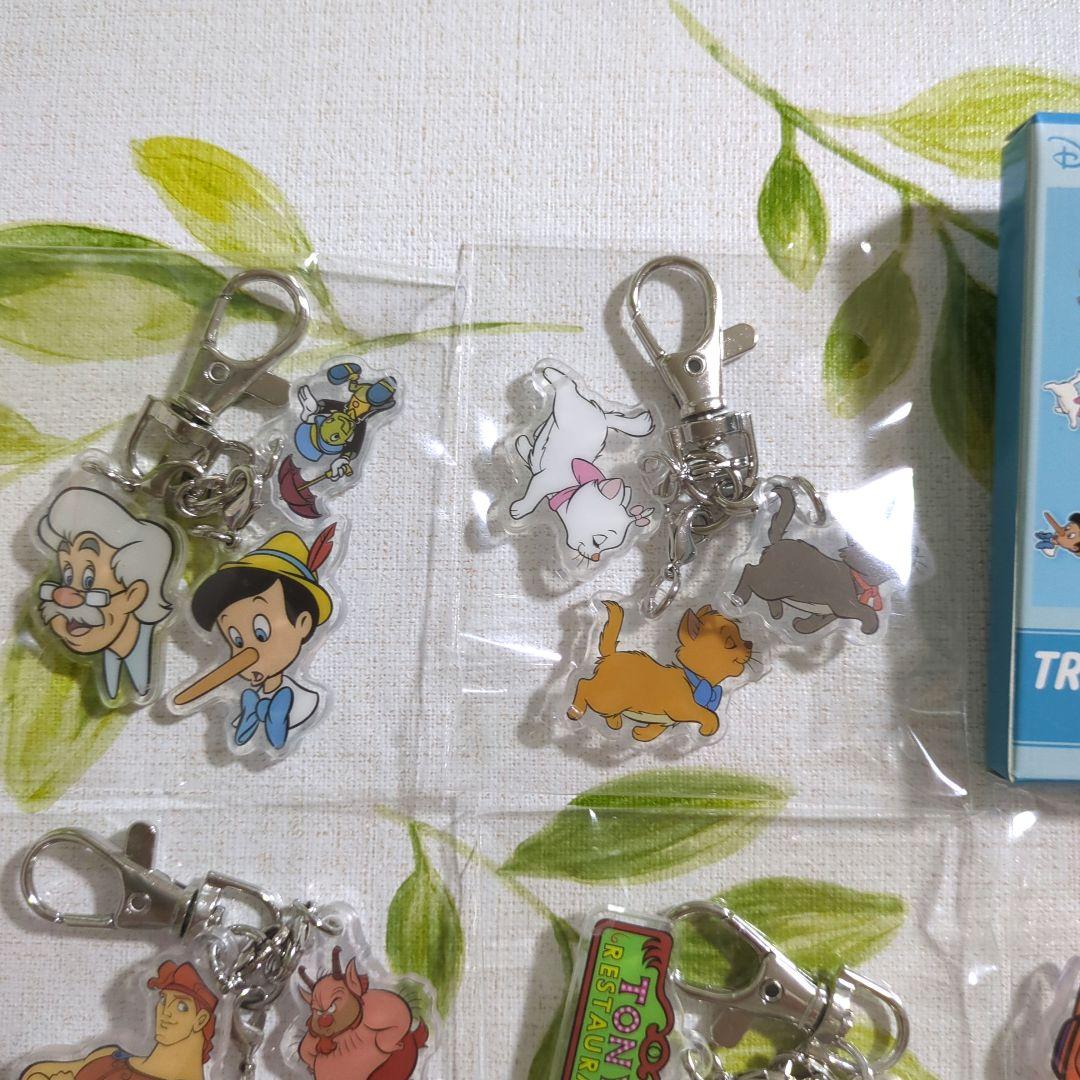 【8種コンプ】ディズニー トリオ アクリル キーチェーン