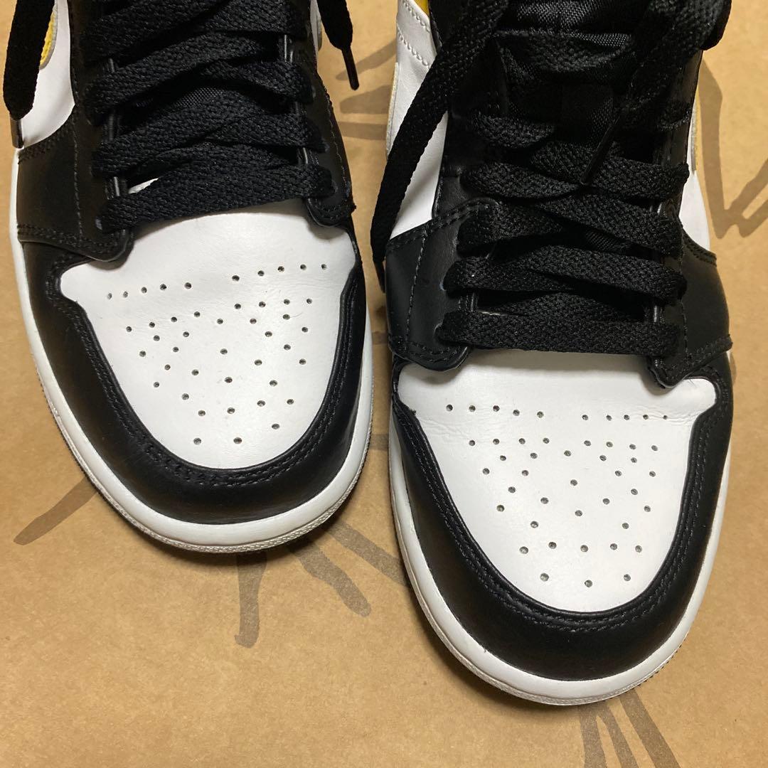 極美品Nike Air Jordan 1 ミッドカット シューズ