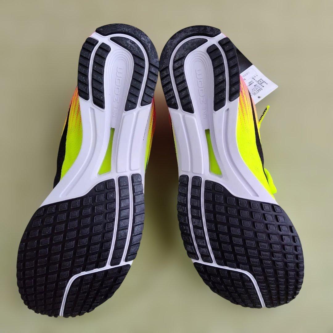 新品　Nike ズームストリーク 　26cm