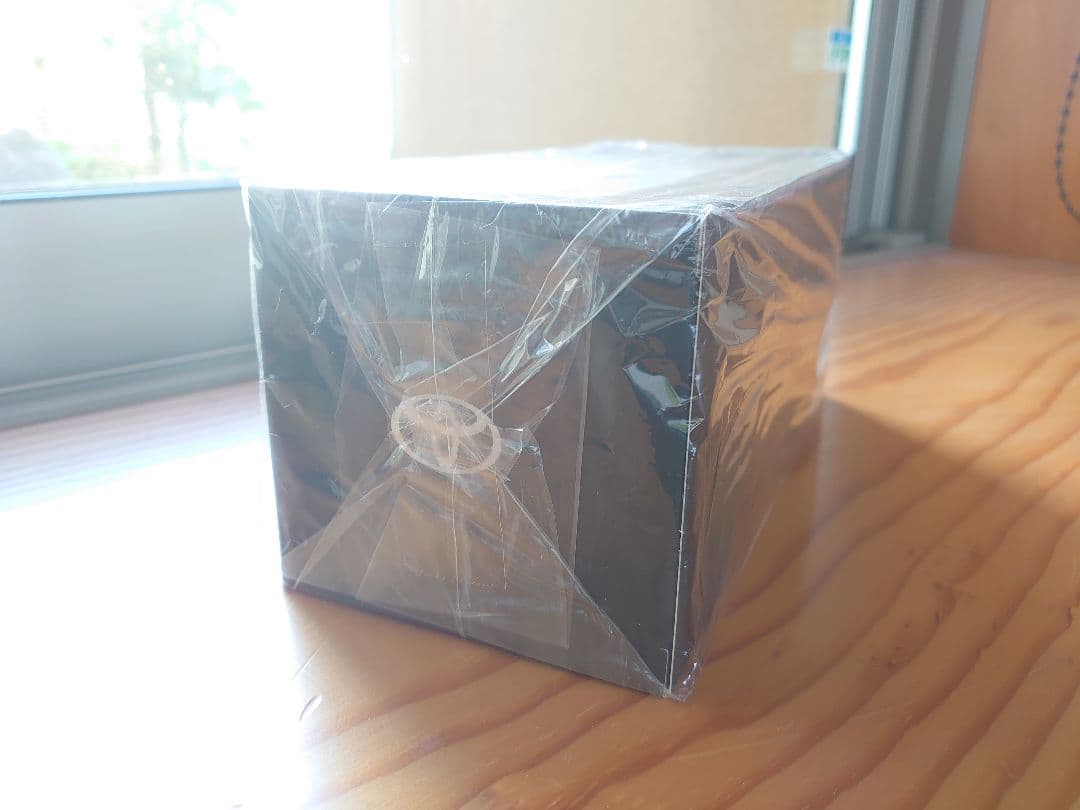 【新品】ハリアー　ホワイトパール　カラーサンプル　ミニカー