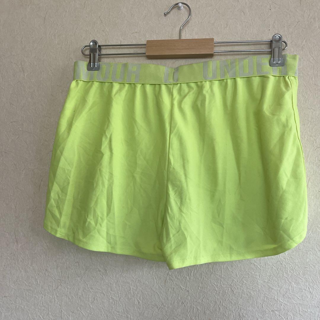 Under Armour HeatGear イエロー M ショートパンツ