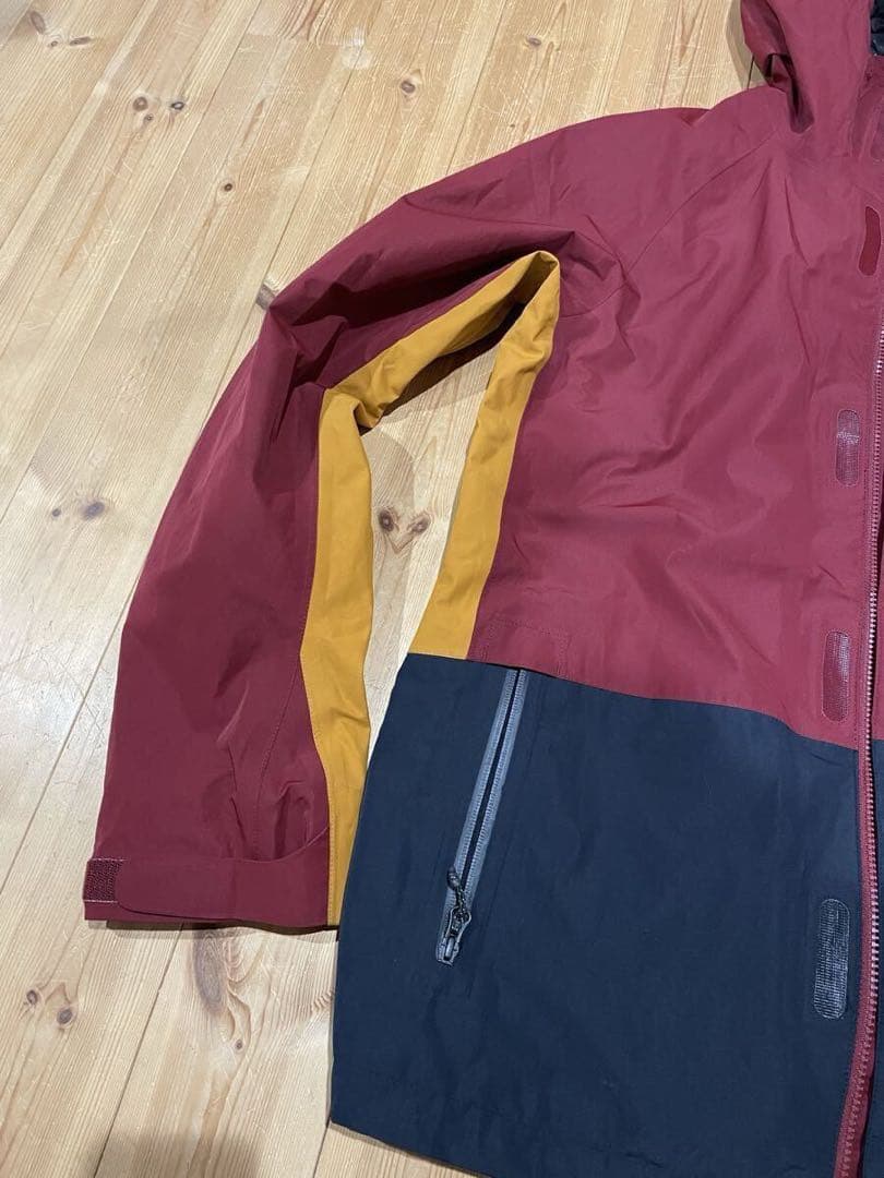 クイックシルバー　スノーボードウェア GORE-TEX US Mサイズ