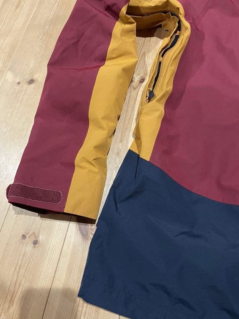 クイックシルバー　スノーボードウェア GORE-TEX US Mサイズ
