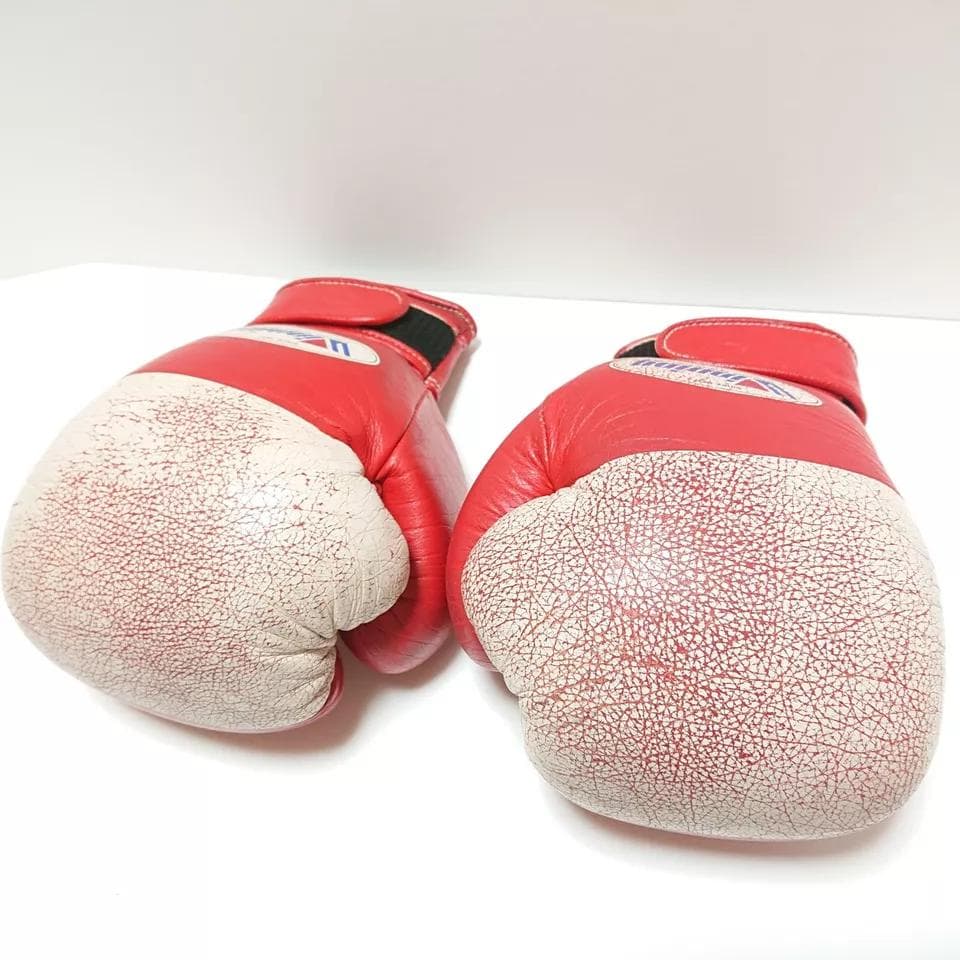 winning ウイニング ボクシンググローブ 10oz 旧アマチュア試合用①