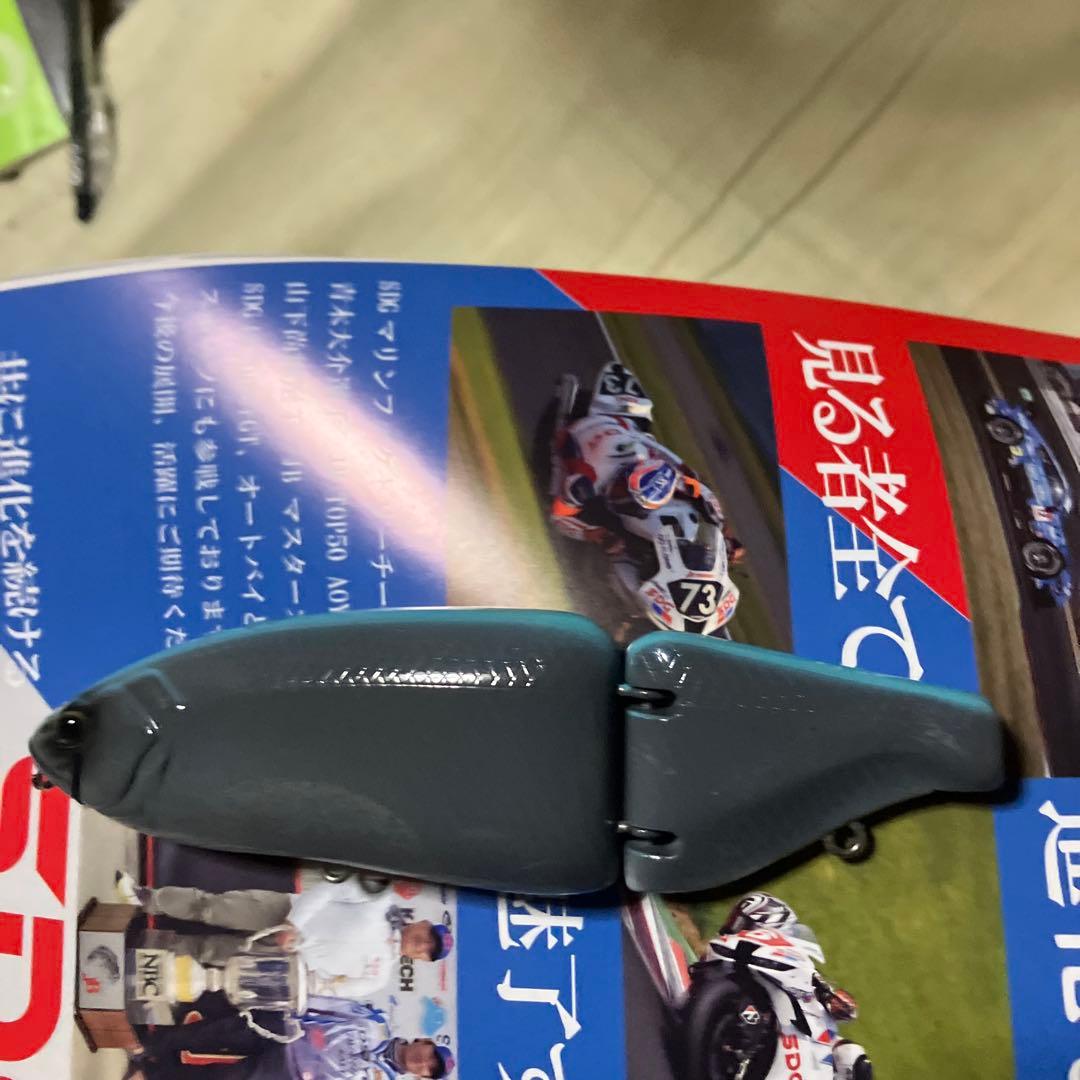 タイニークラッシュ、限定カラ〜