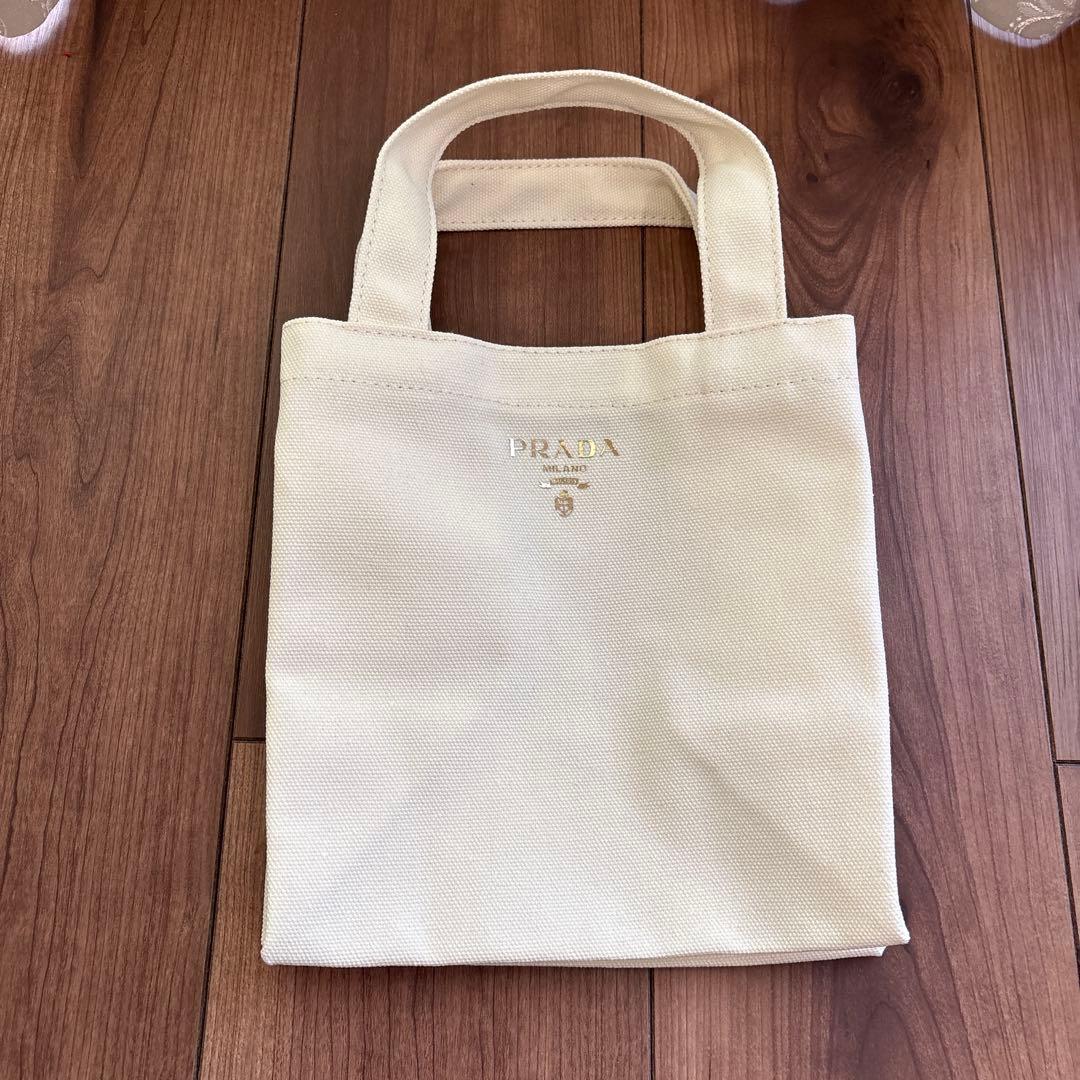 PRADA トートバッグ　正規ノベルティ　非売品